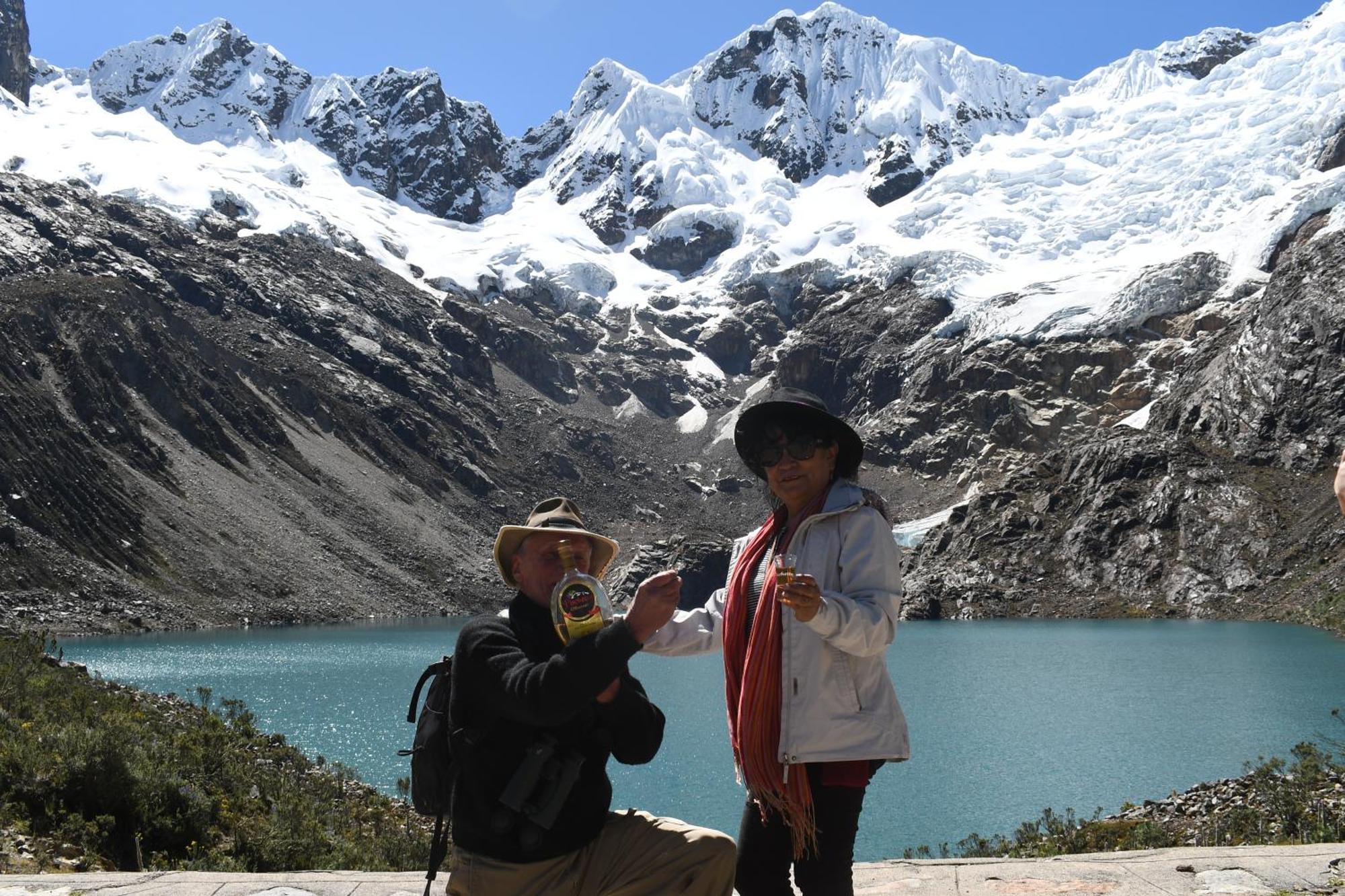 Caroline Lodging Hostel Huaraz  Exterior photo